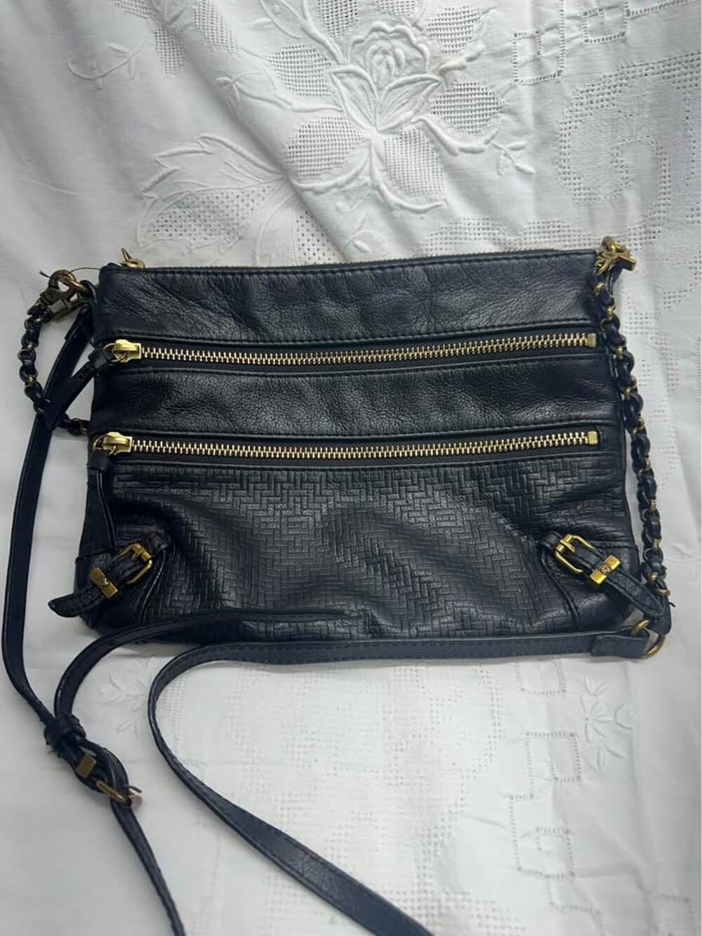 Pre-loved Elliott Lucca Black Crossbody Bag with Multiple Zippers leather. B-224